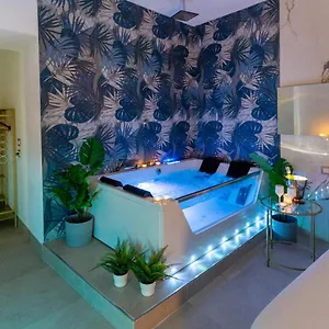 mazzini-luxury-suite.sicilyhotelsitaly.net/